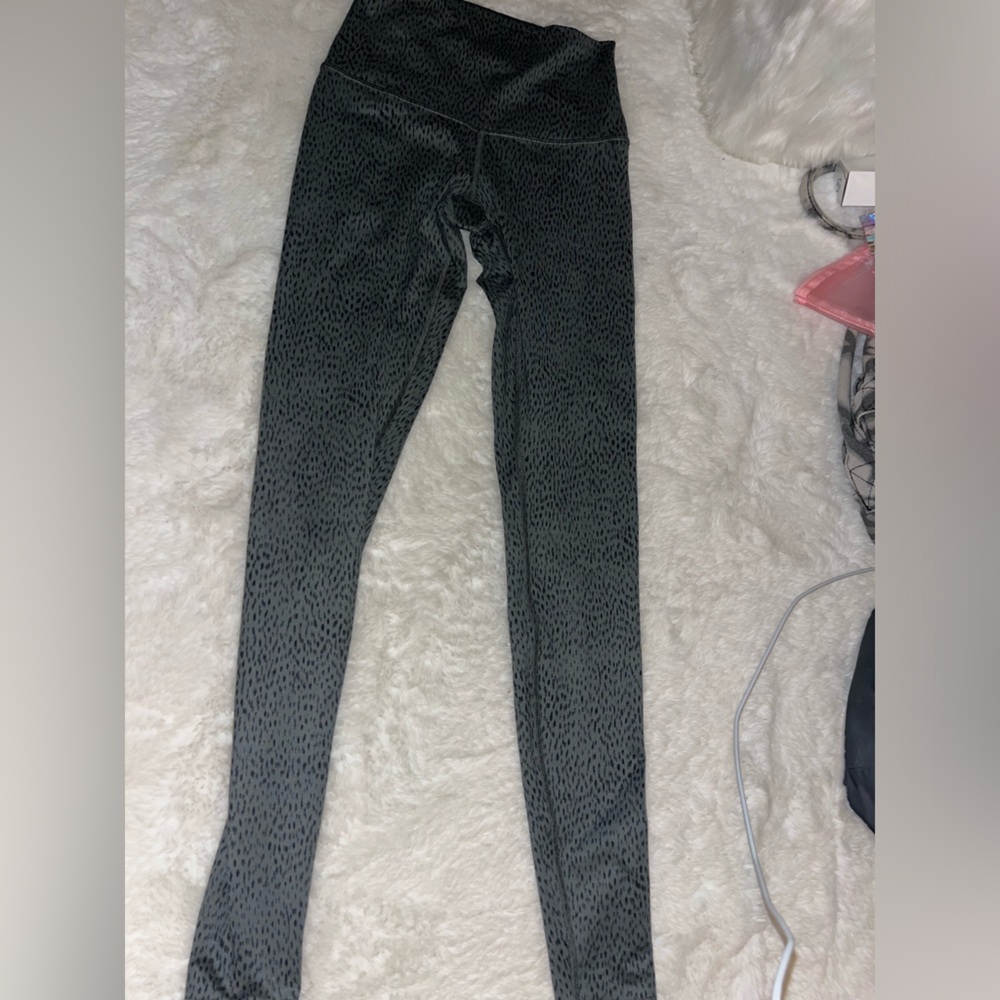 Lulu Lemon leggings
